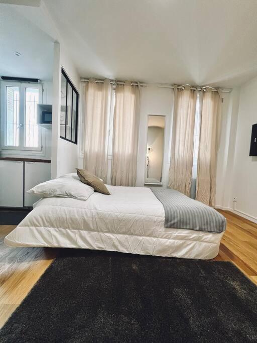 Tres Beau Studio Refait A Neuf 2 Lejlighed Saint-Ouen  Eksteriør billede